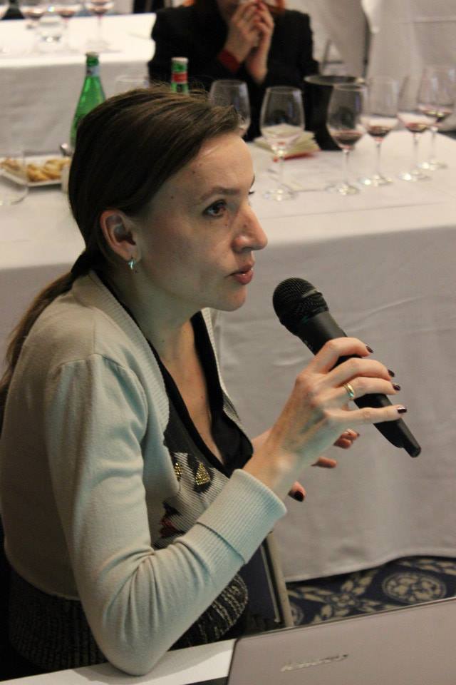 La giornalista russa Eleonora Scholes